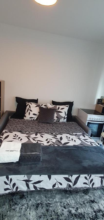 Appartamento Lovely 1 Bedroom Vacation With Free Parking.
