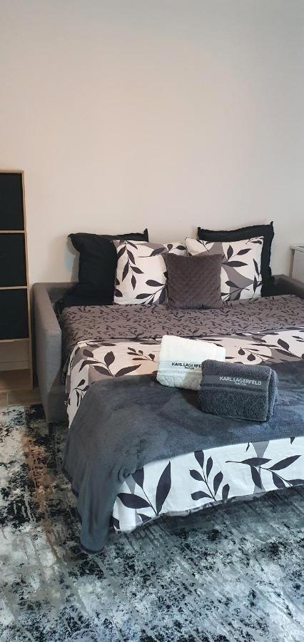 Appartamento Lovely 1 Bedroom Vacation With Free Parking. *